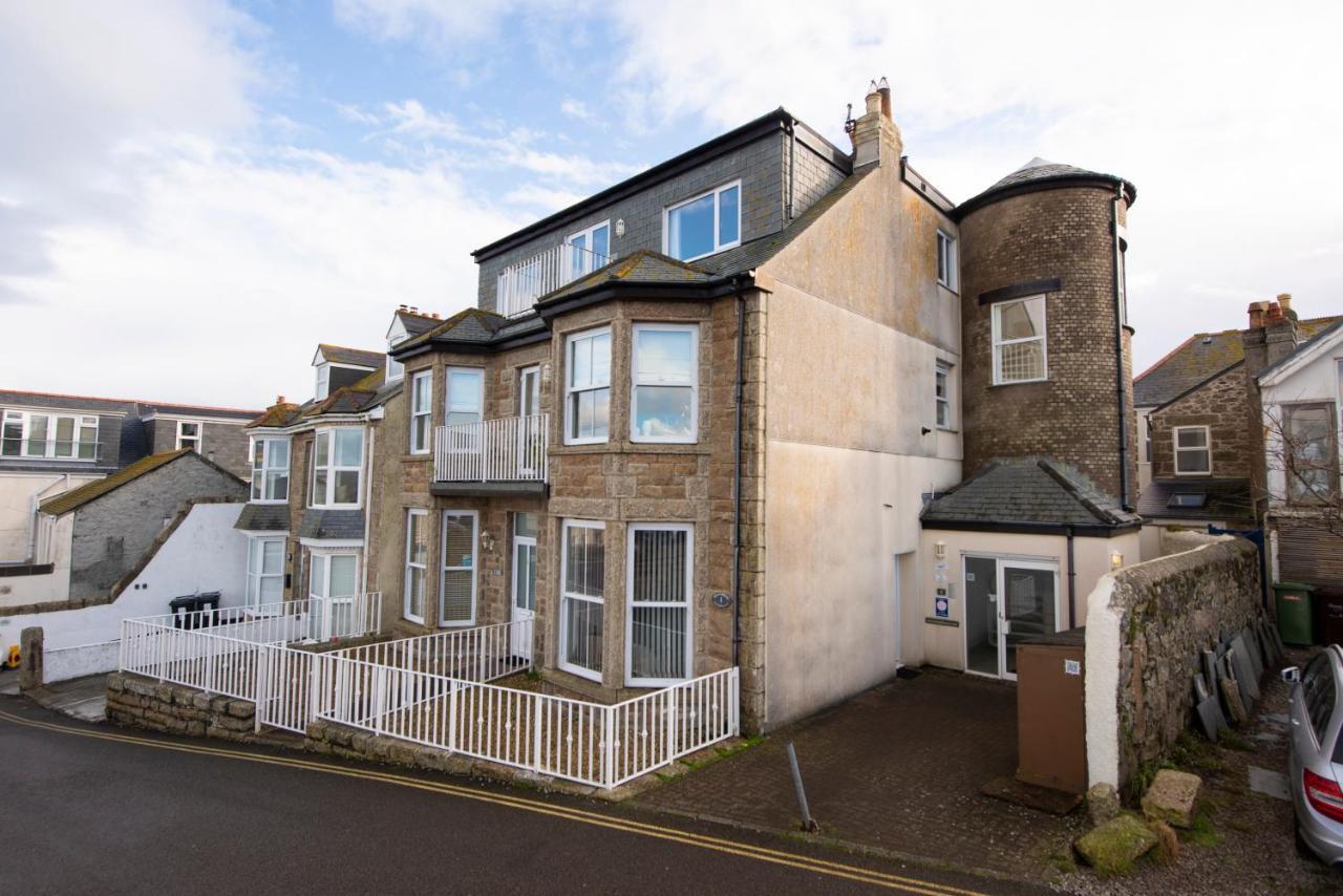 Waves Apartment, St Ives Buitenkant foto